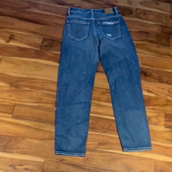American eagle jeans size 0 mom jean fit worn once great condition - Picture 3 of 3
